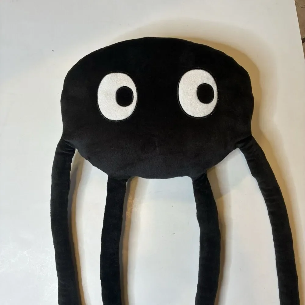 Big Black Fun Soft Cartoon Character Throw Pillow Soft Plush Toy Alien Character